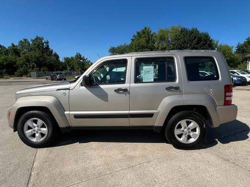 2011 Jeep Liberty Sport