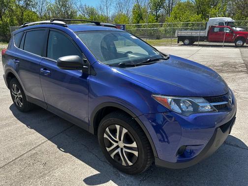 2014 Toyota RAV4 LE