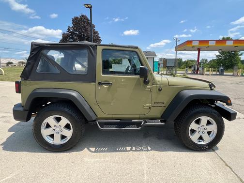 2013 Jeep Wrangler Sport