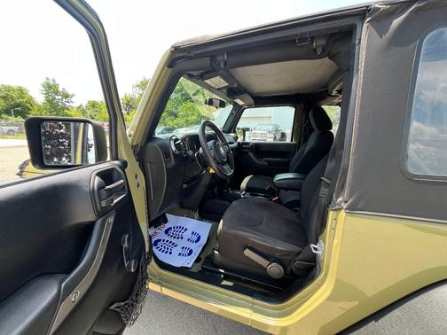 2013 Jeep Wrangler Sport