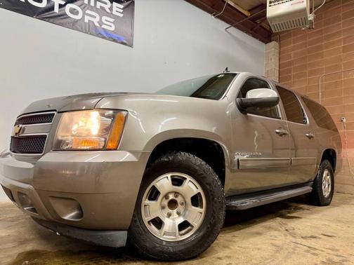 2012 Chevrolet Suburban 1500 LS