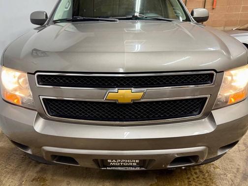 2012 Chevrolet Suburban 1500 LS