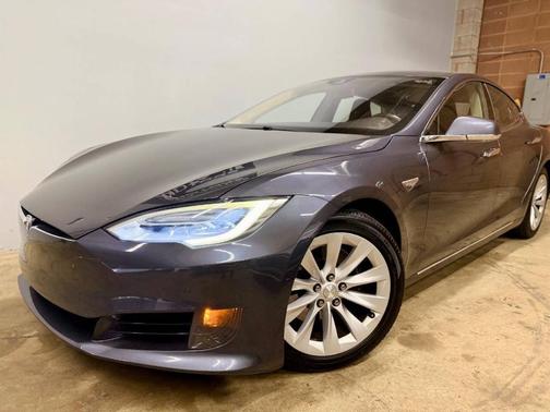 2016 Tesla Model S 70