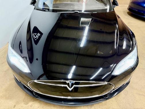 2014 Tesla Model S P85D