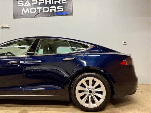 2013 Tesla Model S Base