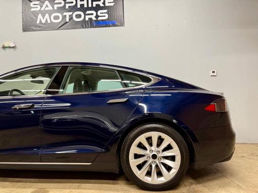 2013 Tesla Model S Base