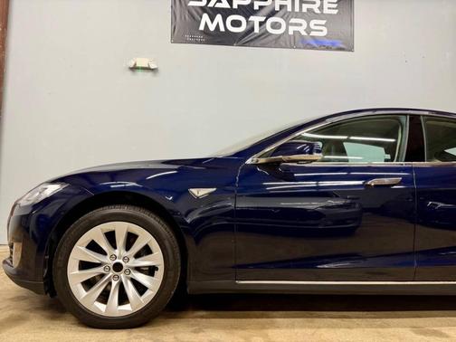 2013 Tesla Model S Base