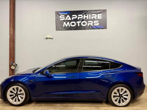 2021 Tesla Model 3 Standard Range Plus