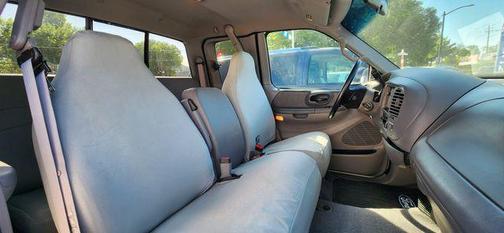 2000 Ford F-150 Lariat