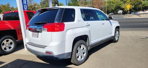 Summit White 2010 GMC Terrain SLE-1