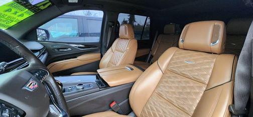 2021 Cadillac Escalade Sport