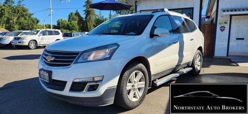 White 2013 Chevrolet Traverse LT