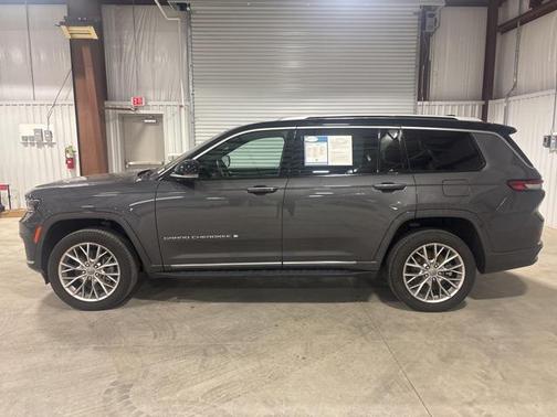 2023 Jeep Grand Cherokee L Summit