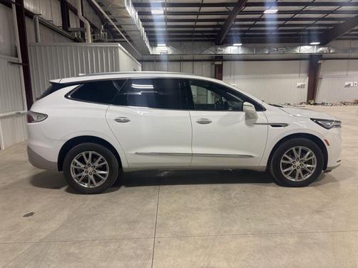 2022 Buick Enclave FWD Premium