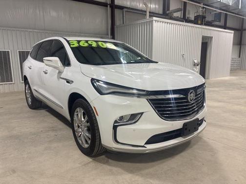 2022 Buick Enclave FWD Premium