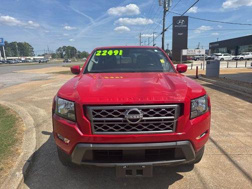 Red Alert 2022 Nissan Frontier SV