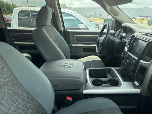 2018 RAM 2500 Big Horn Crew Cab 4x4 6'4' Box