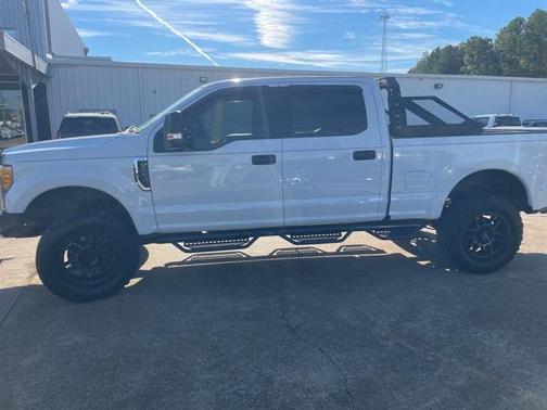 2017 Ford F-250 XLT
