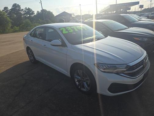 2022 Volkswagen Jetta 1.5T SE