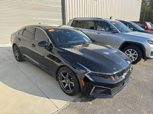 Aurora Black Pearl 2025 Kia K5 LXS