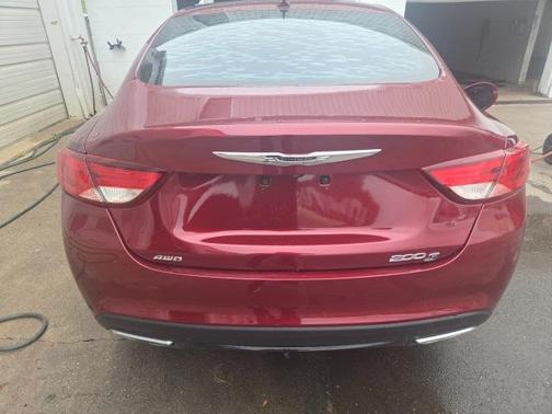 2015 Chrysler 200 S