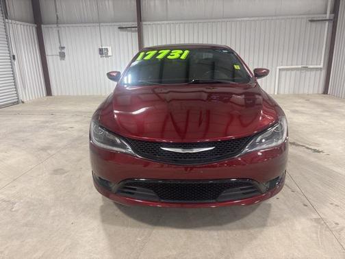 2015 Chrysler 200 S
