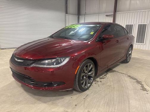 2015 Chrysler 200 S