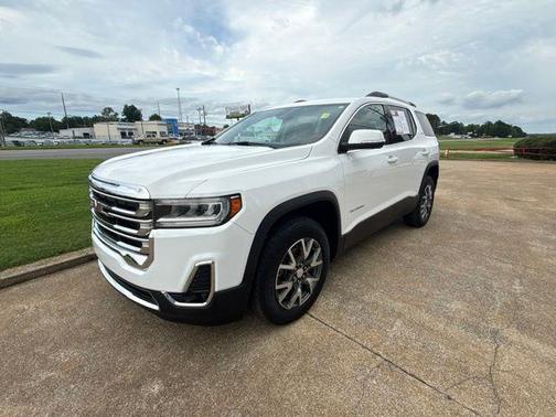 Summit White 2023 GMC Acadia FWD SLT