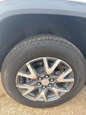 Summit White 2023 GMC Acadia FWD SLT