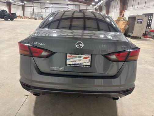 2021 Nissan Altima SR FWD