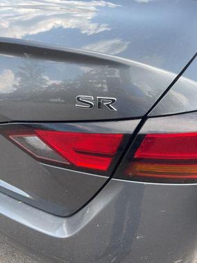 2021 Nissan Altima SR FWD