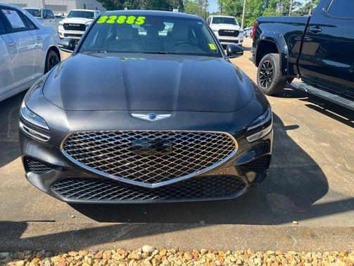 Makalu Gray 2023 Genesis G70 2.0T AWD