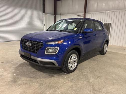 2021 Hyundai VENUE SE