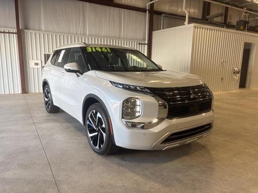 2023 Mitsubishi Outlander SEL Black Edition 2WD