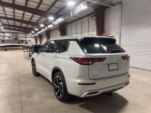 2023 Mitsubishi Outlander SEL Black Edition 2WD