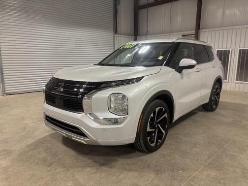 2023 Mitsubishi Outlander SEL Black Edition 2WD