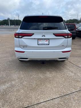 2023 Mitsubishi Outlander SEL Black Edition 2WD