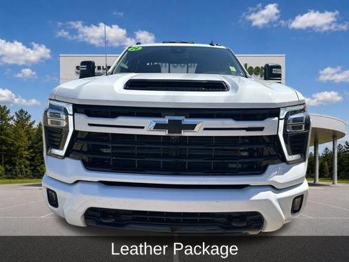 Summit White 2024 Chevrolet Silverado 2500 LT