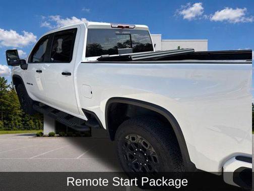 Summit White 2024 Chevrolet Silverado 2500 LT