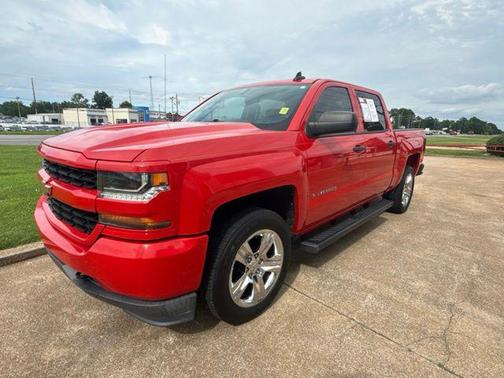 Red Hot 2018 Chevrolet Silverado 1500 Custom