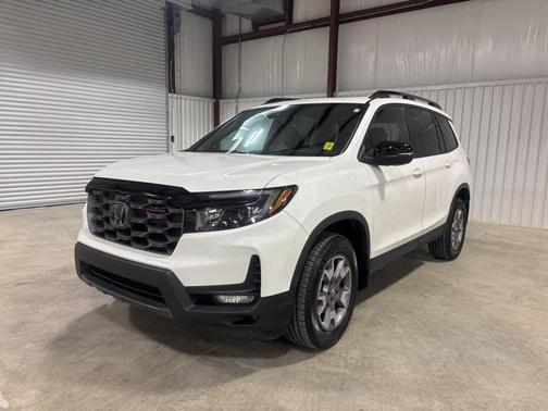 2023 Honda Passport AWD TrailSport