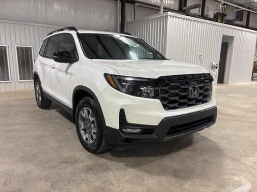 2023 Honda Passport AWD TrailSport