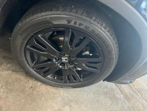 Crystal Black Pearl 2022 Honda Pilot AWD Black Edition