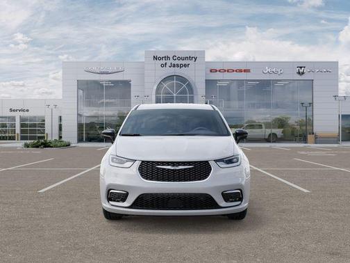 Bright White Clearcoat 2026 Chrysler Pacifica L