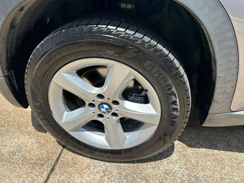 Space Gray Metallic 2009 BMW X5 xDrive30i