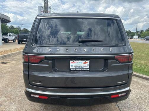 Baltic Gray Metallic Clearcoat 2022 Jeep Wagoneer Series III 4x4