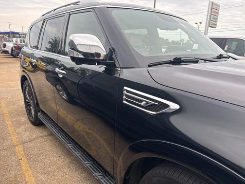 2023 INFINITI QX80 SENSORY AWD