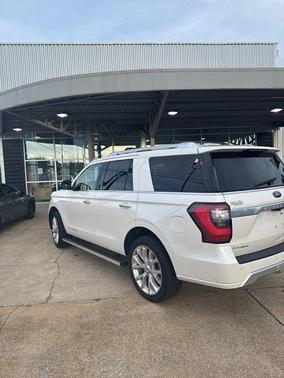 White Platinum Metallic Tri-Coat 2019 Ford Expedition Platinum