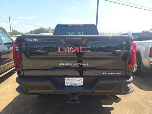 2024 GMC Sierra 2500 Denali