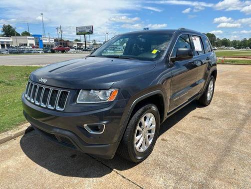 Blue 2014 Jeep Grand Cherokee Laredo